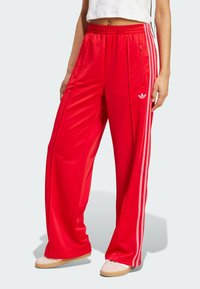 adidas Originals - FIREBIRD - Tréningruha alsók - better scarlet   lucid pink Miniatűr kép 1