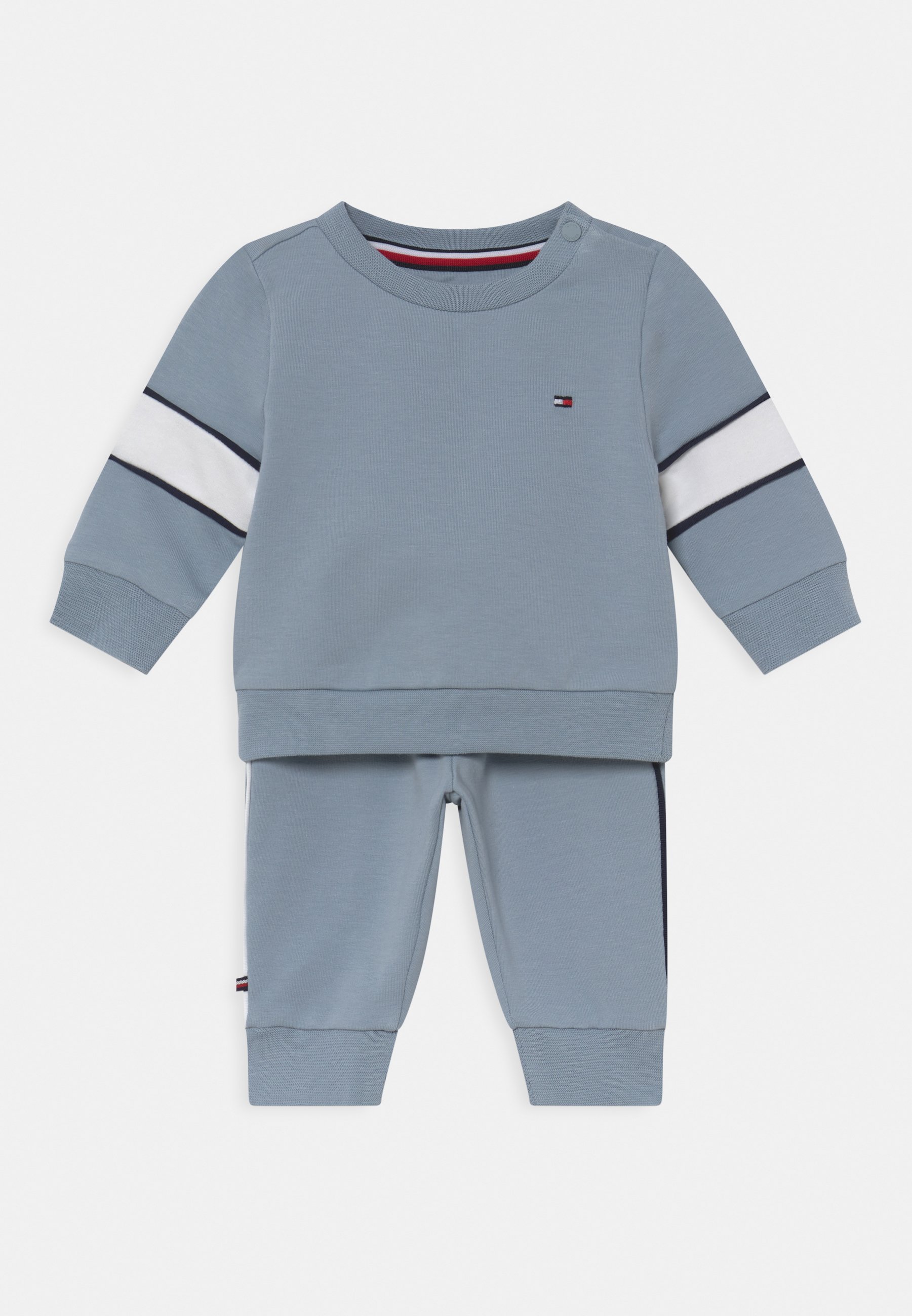 tommy hilfiger baby