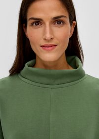 s.Oliver Sweater - grün