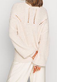 YAS Strickpullover - light pink