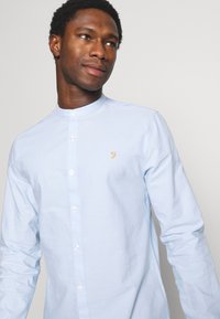 Thumbnail Image 4