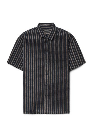 Camicia nera a maniche corte con bottoni, con strisce verticali beige a catena e colletto classico, distesa su sfondo bianco.
