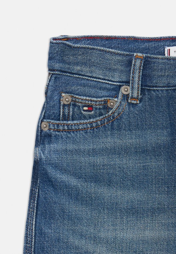 MABEL VINTAGE WASH - Flared Jeans3