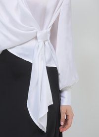 Calliope CROISÉ AVEC CEINTURE - Camicetta - blanc
