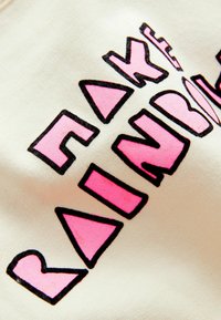 Next REGULAR FIT - Mikina - cream