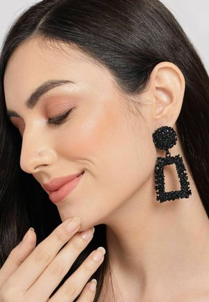Earrings - black