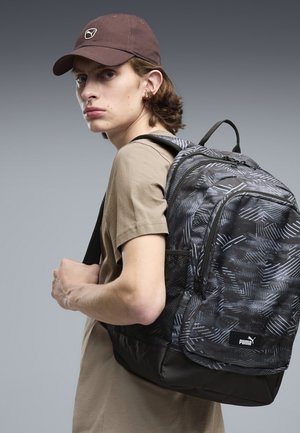 Puma, PUMA ACADEMY AOP BACKPACK UNISEX - Rygsække - flat medium gray-camouflage aop