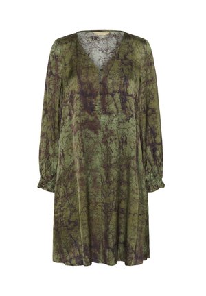 Robe verte avec un motif texturé et des accents plus foncés, un décolleté en V, des manches longues et des poignets froncés. Fabriquée dans un tissu doux et fluide.