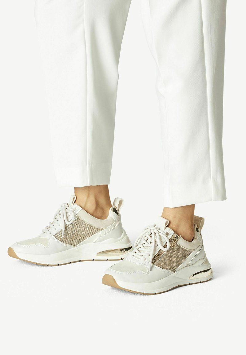tamaris sneakers ivory