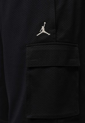 Jordan, JORDAN MEN'S FESTIVAL CARGO SHORTS JORDAN BROOKLYN - Korte sportsbukser - black pale ivory