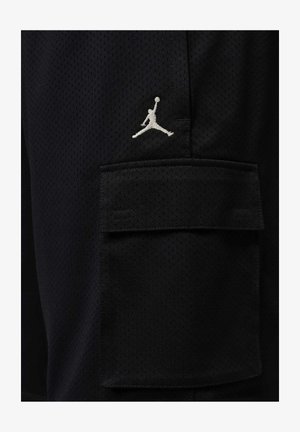 Jordan, JORDAN MEN'S FESTIVAL CARGO SHORTS JORDAN BROOKLYN - Kurze Sporthose - black pale ivory