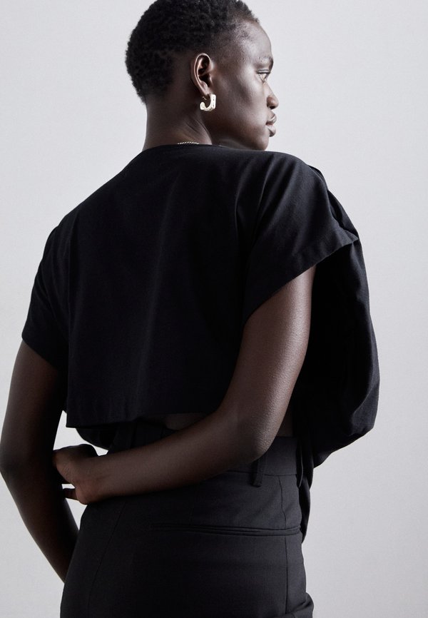 STENCIL HEART  - Print T-shirt2