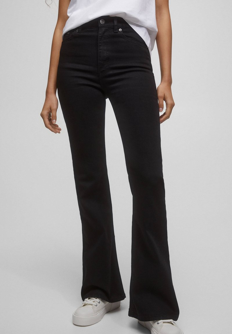 PULL&BEAR BASIC Jean flare black/noir ZALANDO.FR