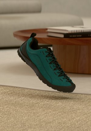 JASPER - Sneakersy niskie