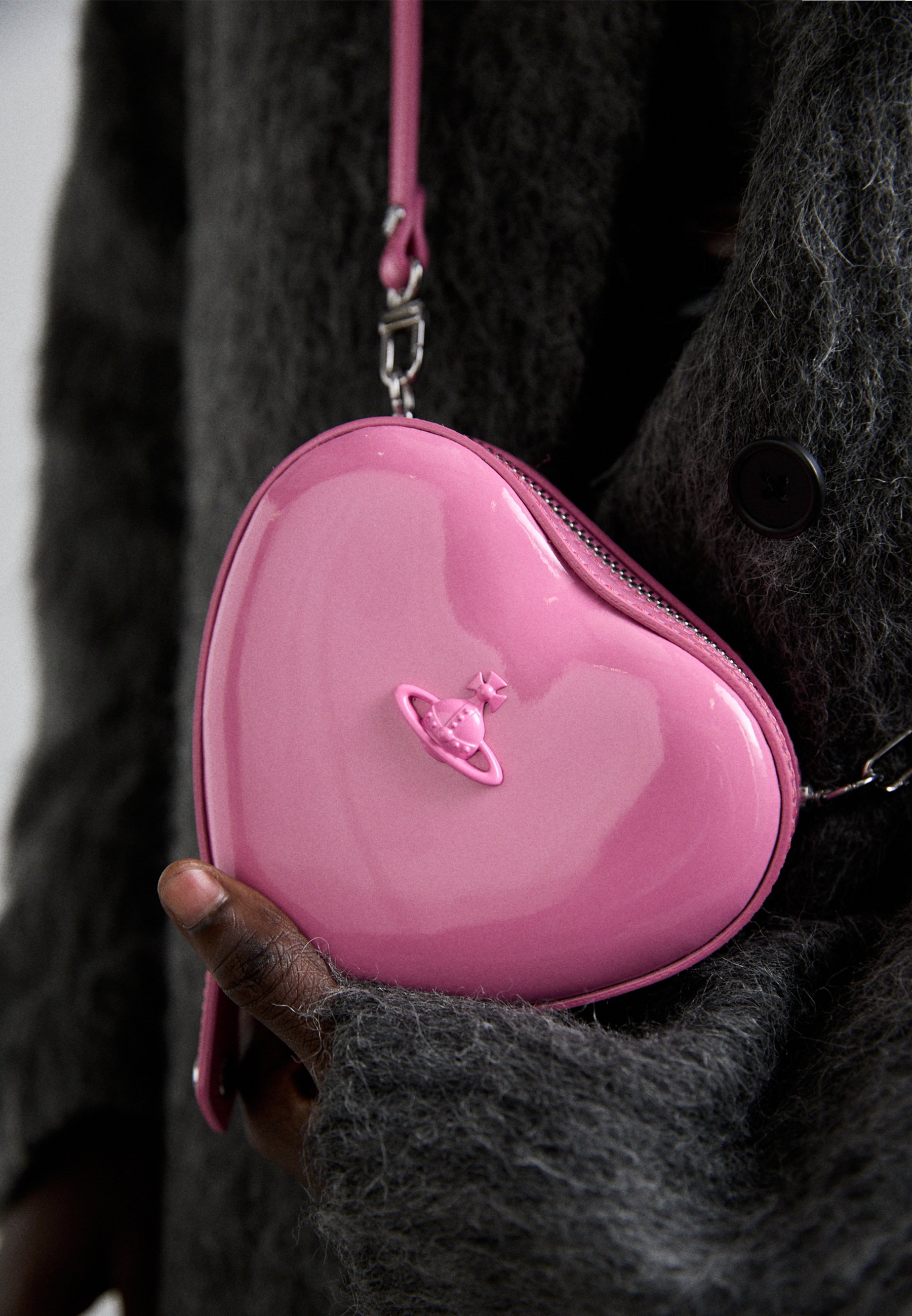 Vivienne Westwood MINI HEART CROSSBODY - Cross body bag - pink 