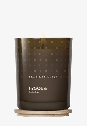 HYGGE SCENTED CANDLE SPECIAL EDITION - Scented candle - camel brown