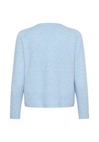 Pull tricoté bleu clair, à manches longues, col rond, texture douce, avec une coupe légèrement ample et une finition côtelée. Vue arrière uniquement.