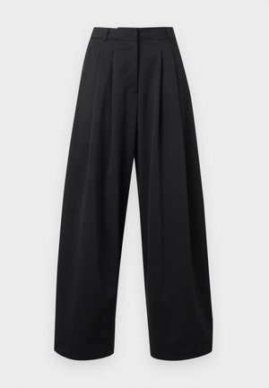adidas Originals, PLEATED - Панталони - black/chalk white
