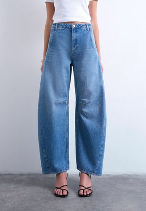 TSNANNA NORMAL - Wide leg - medium blue denim