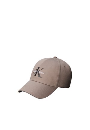 Beżowa czapka baseballowa Calvin Klein z zakrzywionym daszkiem i wyhaftowanym czarno-białym logo CK na przednim panelu.