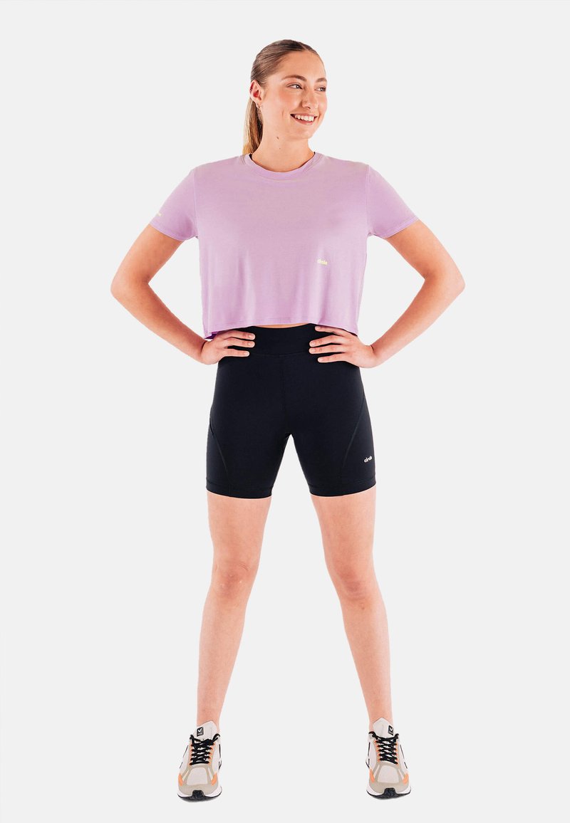 Circle Sportswear CROPTOP SPORT SMOOTH OPERATOR Tshirt imprimé