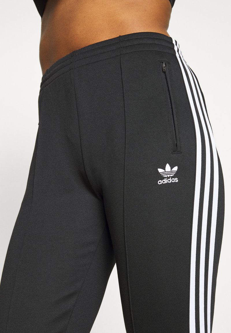 Democratie dialect klassiek adidas Originals SUPERSTAR - Trainingsbroek - black/white/zwart - Zalando.nl Democratie dialect klassiek adidas Originals SUPERSTAR - Trainingsbroek - black/white/zwart - Zalando.nl
