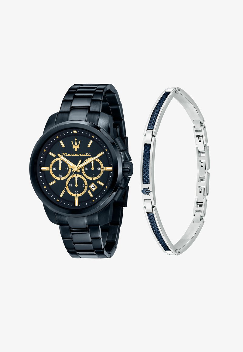 Orologio in acciaio inox nero con dettagli in oro, tre quadranti secondari e un quadrante nero testurizzato; accompagnato da un bracciale argento con dettagli blu.