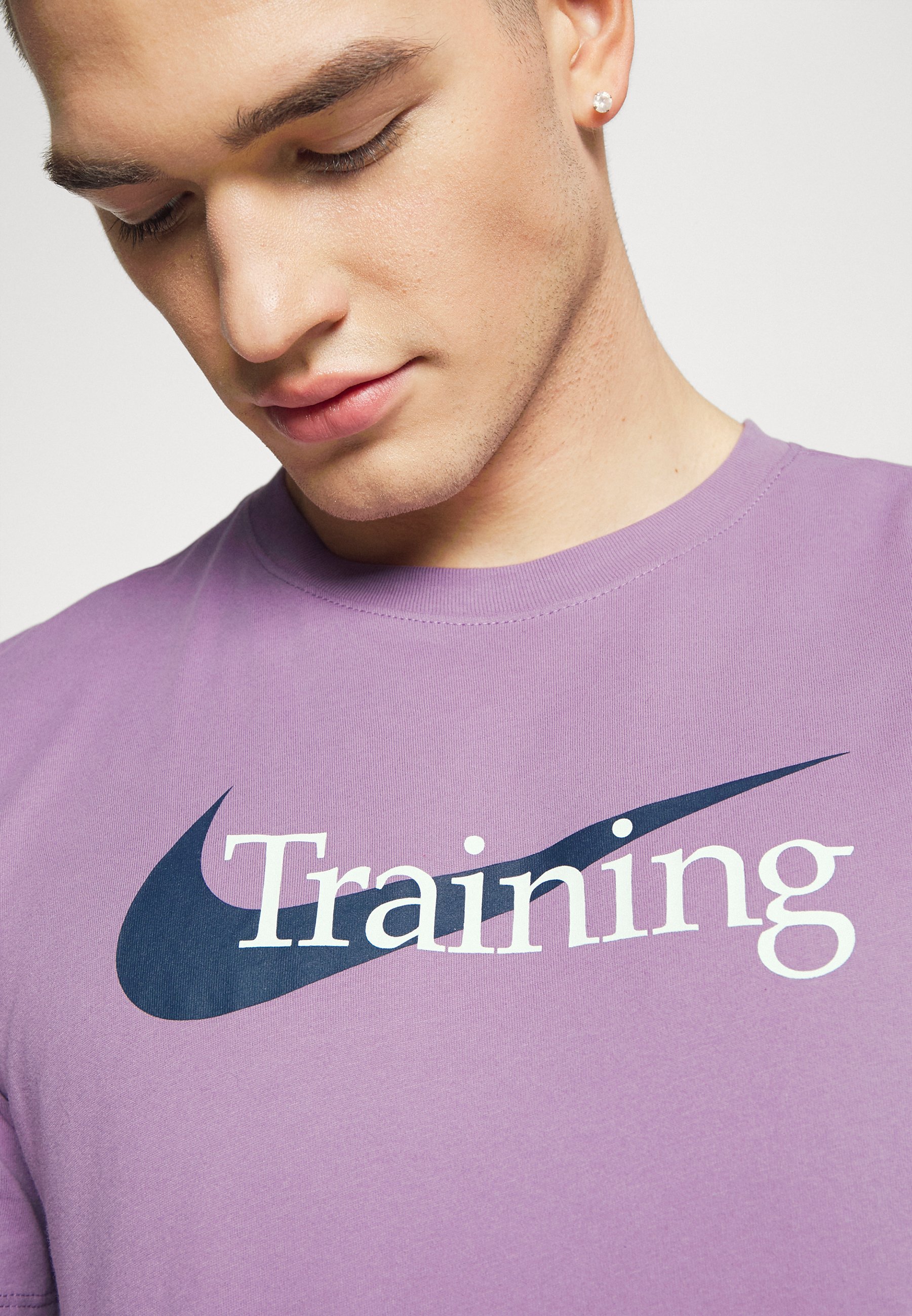 Nike Performance TEE TRAINING 
