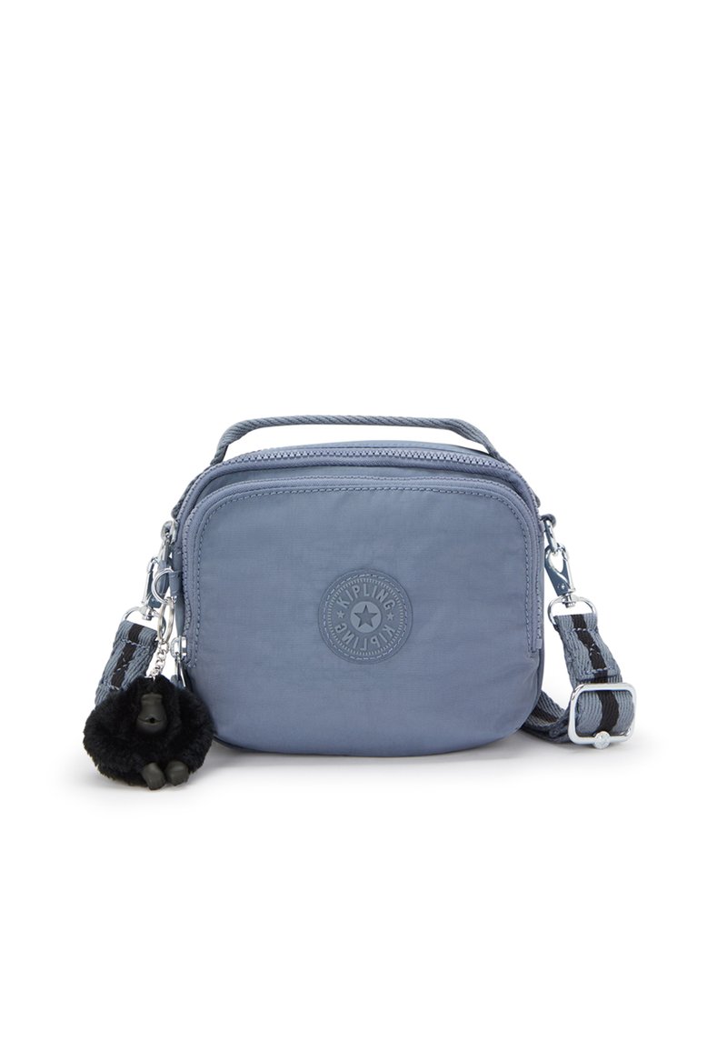Borsa a tracolla blu in nylon con finitura testurizzata, dotata di una toppa con logo in gomma, hardware in argento e un portachiavi a forma di scimmia pelosa.