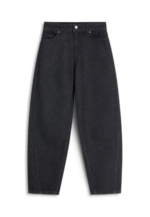 Czarne dżinsy o wysokim stanie z tapered nogawką, pięcioma kieszeniami, z przodem na guziki i pętlami na pasek.