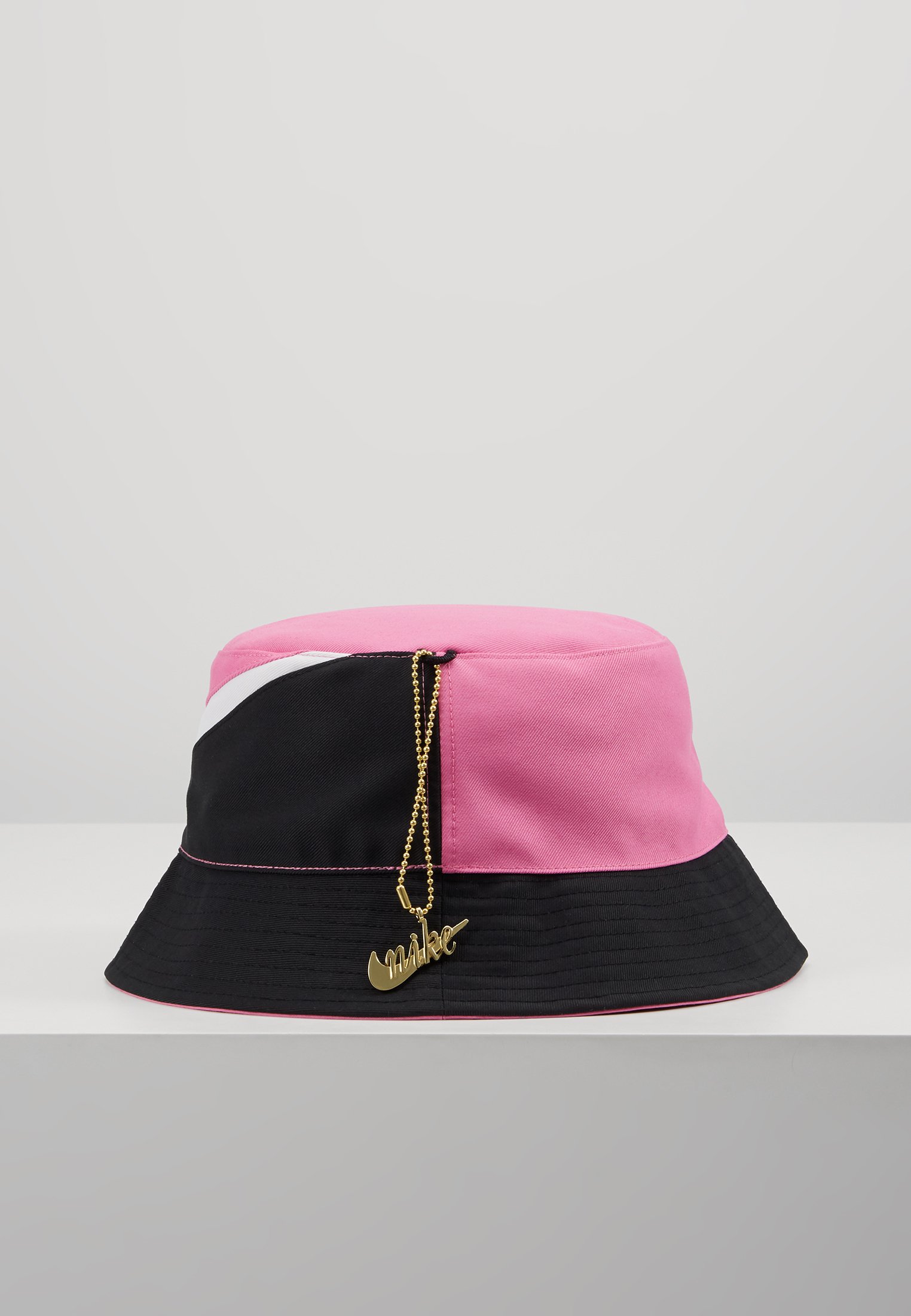 nike china hat