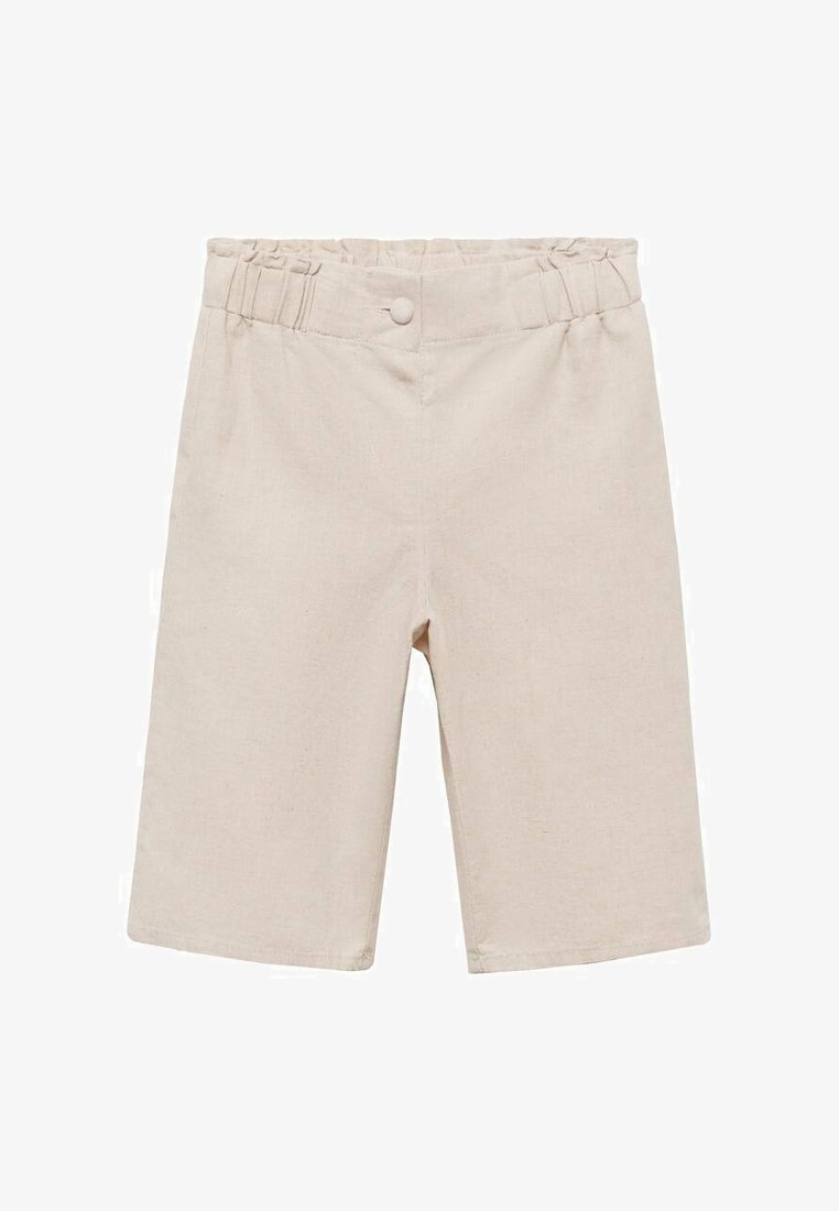 Shorts din in bej cu o croială lejeră, având o talie elastică și un sistem de închidere cu un singur nasture în față. Textură netedă și design ajustat.