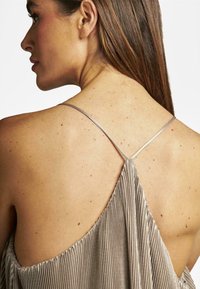 Alma en Pena Robe longue - beige