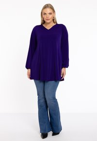 YOEK MIT V AUSSCHNITT - Bluse - purple