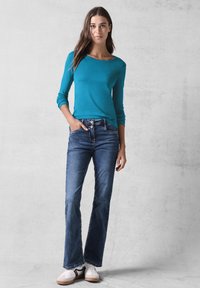 Cecil MIT RUNDHALS - Langarmshirt - blau