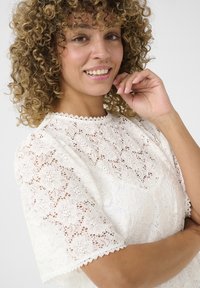 Cream - CRLika Lace - Blouse - snow white Thumbnail Image 1