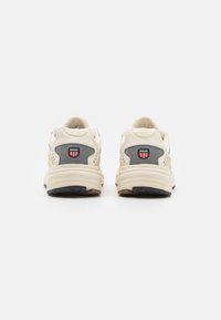 GANT MARDO - Sneaker low - cream