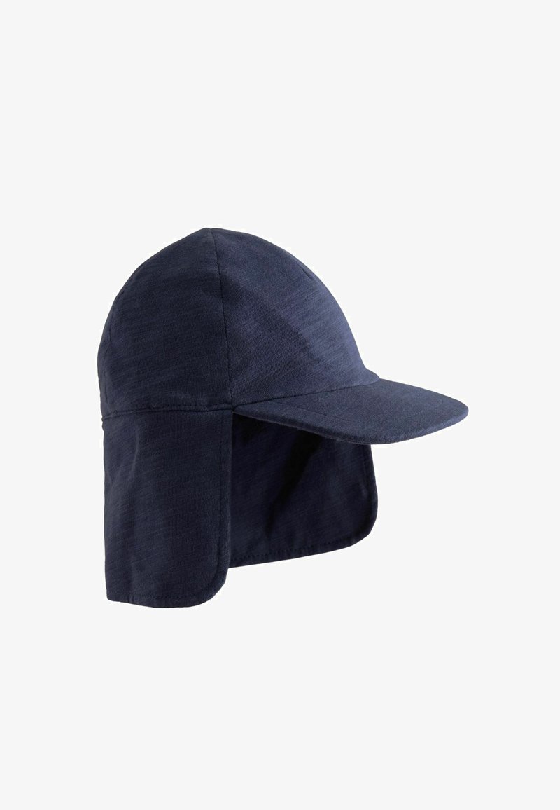 Casquette bleu foncé avec protection en tissu prolongée pour le cou et les oreilles, et une visière rigide et incurvée, conçue pour la protection solaire.