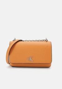 Non selezionato, caramel