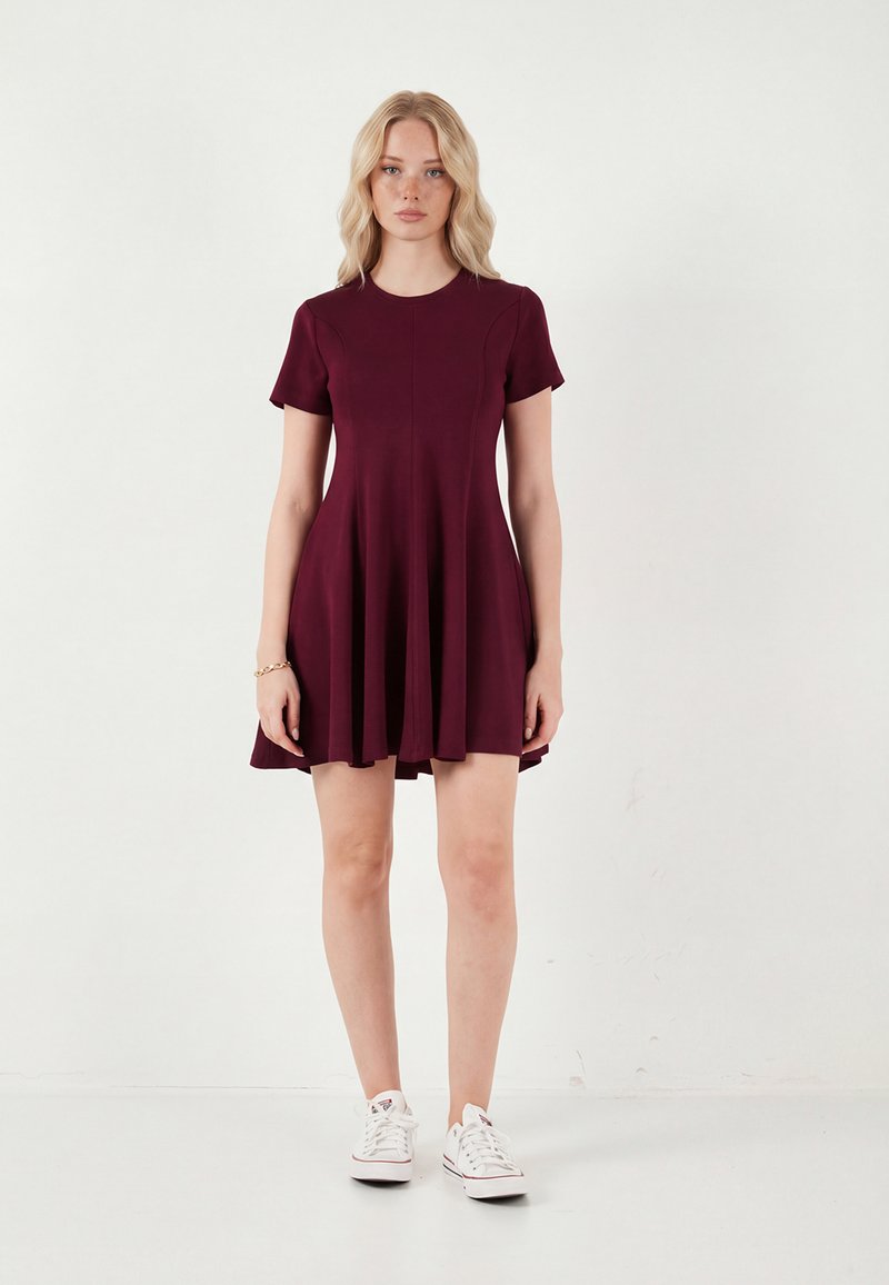 princess polly baby blue dress What color shoes to wear with a burgundy dress? main image 0
