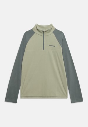 Lichtgroene en grijze Columbia fleece trui met lange mouwen en een kwartritssluiting bij de kraag, plat weergegeven op een effen achtergrond.