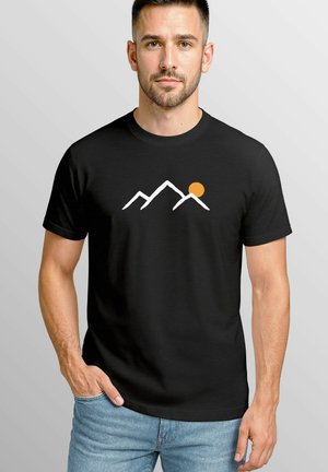 MIT MINIMALISTISCHEM BERGMOTIV OUTDOOR NATUR GRAFIK KURZARM - T-Shirt print - schwarz