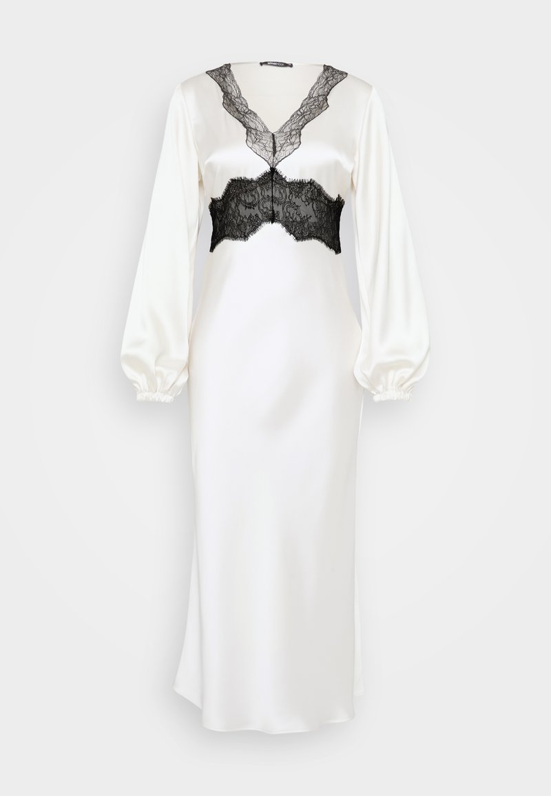 Gina Tricot Petite Galajurk crème