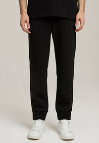 Wybrany, black