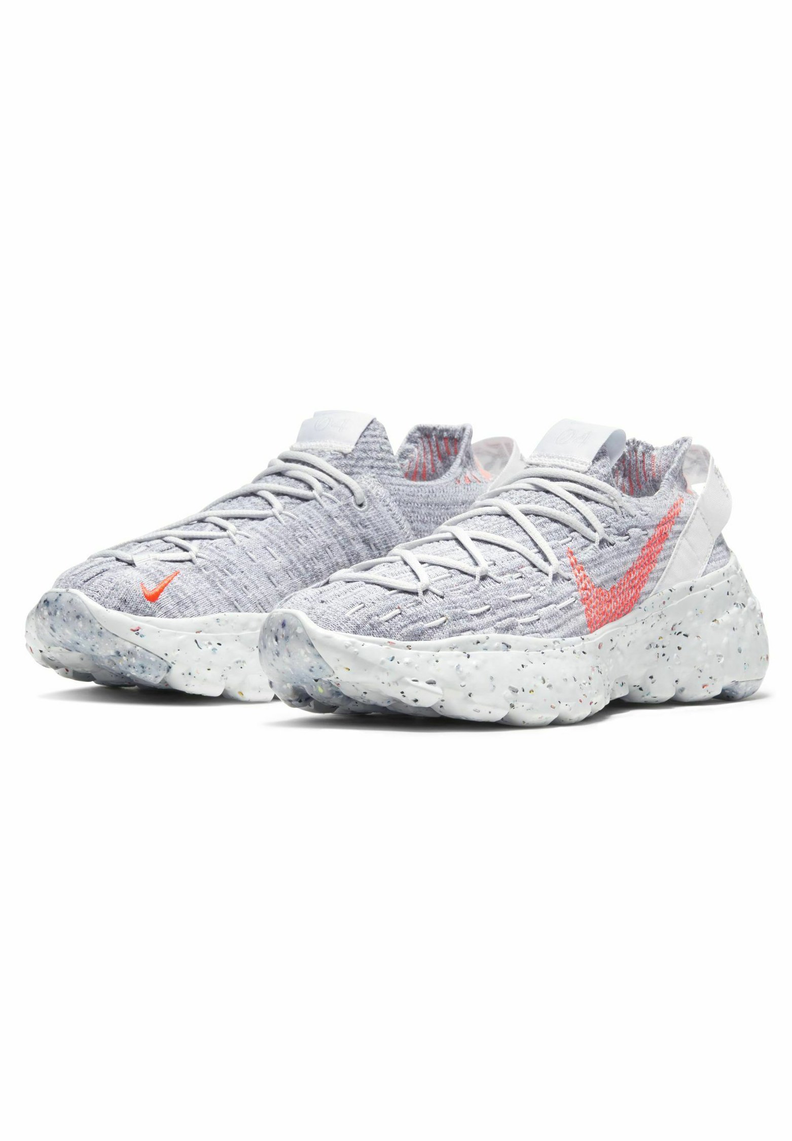 Nike Sportswear SPACE HIPPIE - Trainers - summit white/off-white - Zalando .de