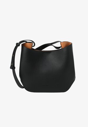 Mustast nahast kott, millel on pruun sisemus ja reguleeritav õlarihm, lihtsa ja minimalistliku disainiga, ilma nähtavate kaunistusteta.