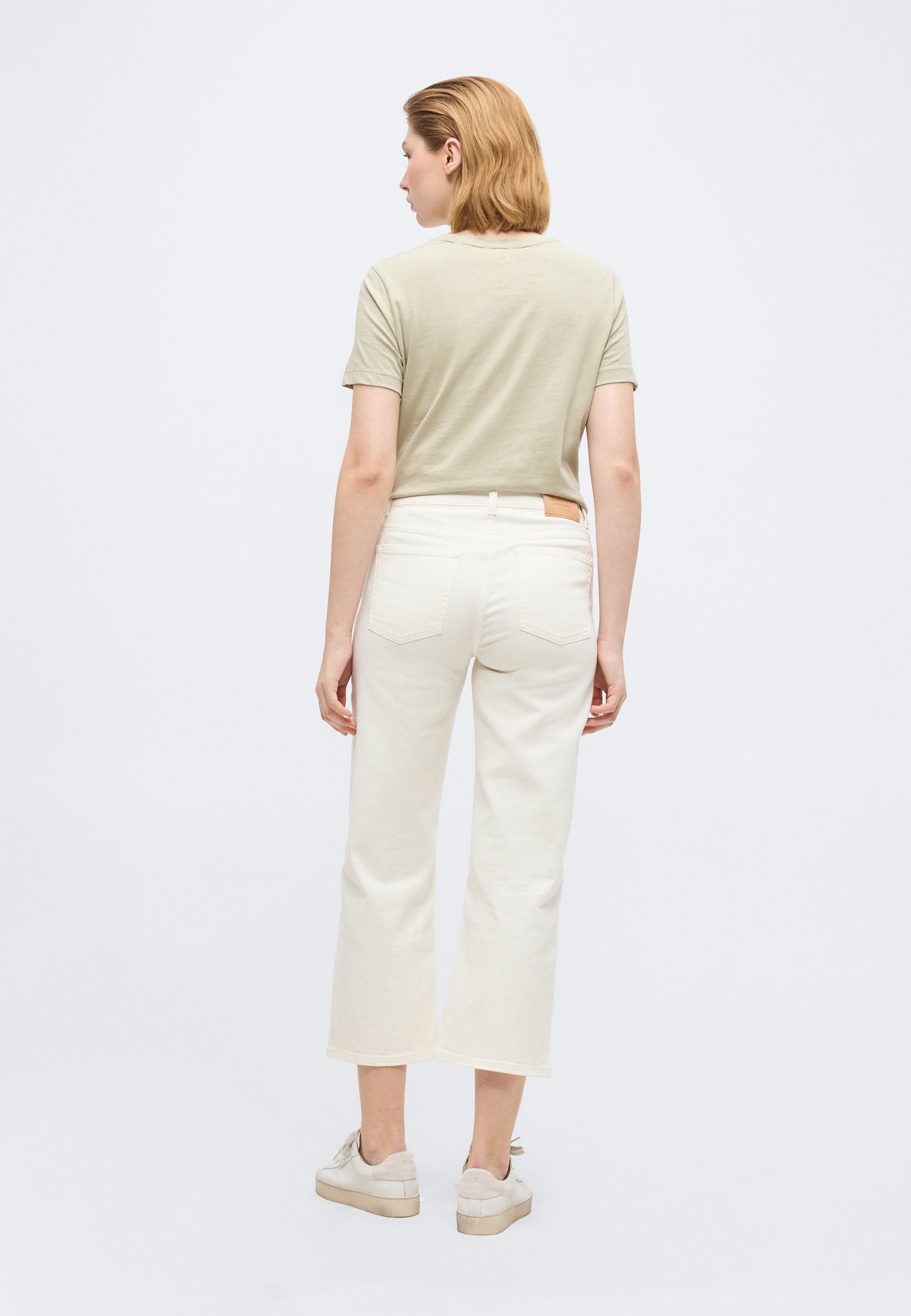 CROPPED RELAXED