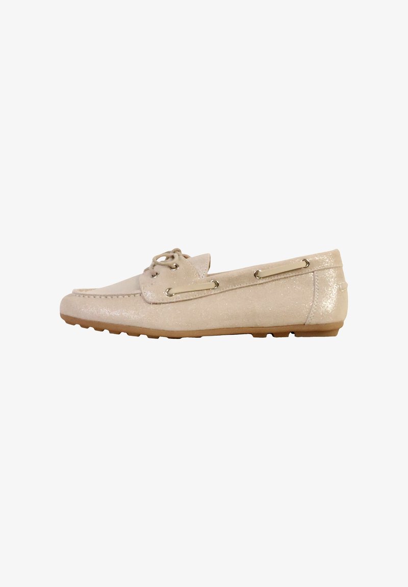 Mocassin en cuir beige pailleté avec devant lacé, couture moc toe et semelle en caoutchouc, conçu pour un usage décontracté.