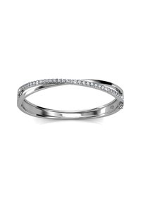 Bracciale in argento dal design elegante e curvo. Presenta una fila di pietre trasparenti e scintillanti lungo il bordo superiore. Finitura liscia e riflettente.