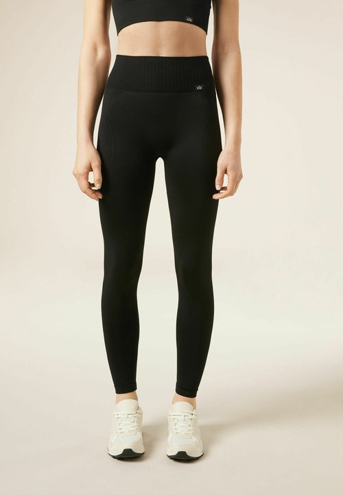 Guess Leggings et treggings pour femme